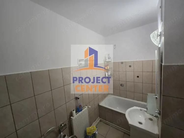 Garsonieră decomandată în Găvana