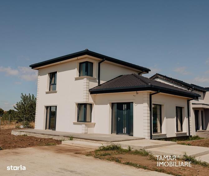 Casă cu 4 camere în Central