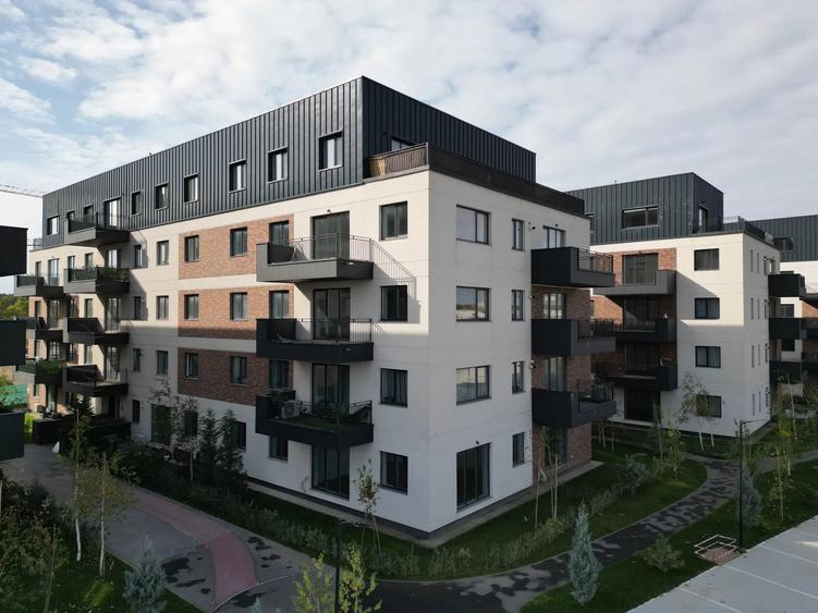 Apartament cu 3 camere decomandat în Pipera