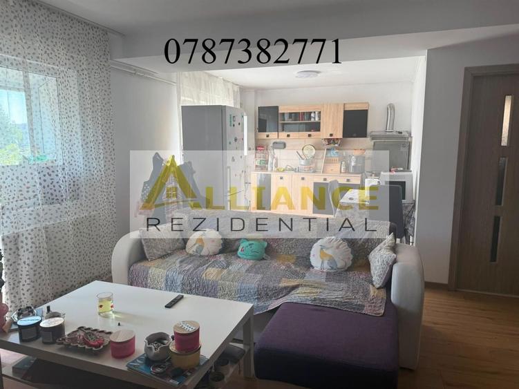 Apartament cu 2 camere decomandat în Apărătorii Patriei