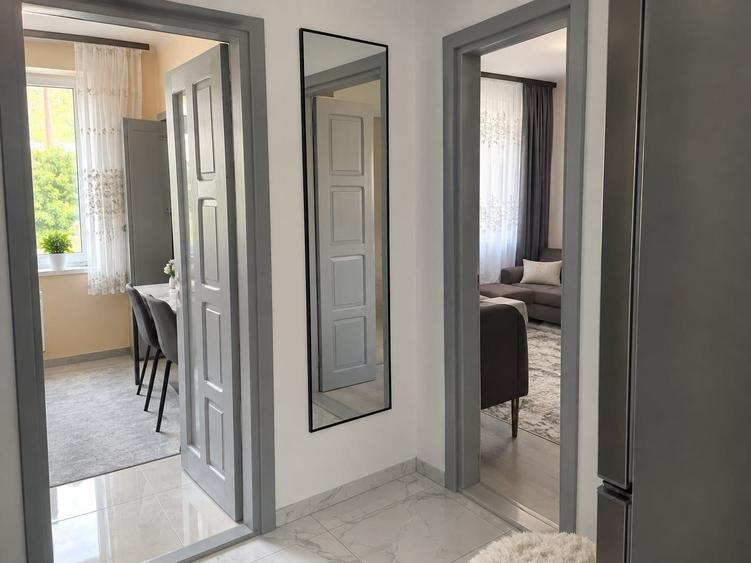 Apartament cu 2 camere semidecomandat în Exterior Vest