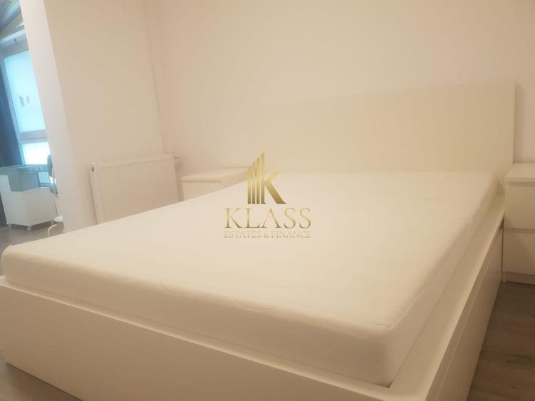 Apartament cu 3 camere semidecomandat, mobilat în Primăverii