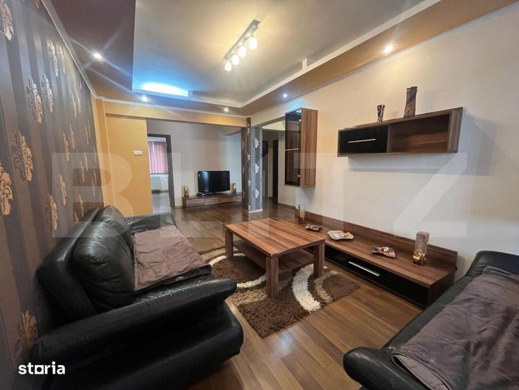 Apartament cu 3 camere decomandat în Central — fotografia 3