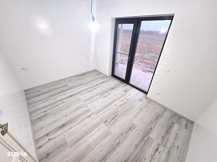 Casă cu 4 camere în Central