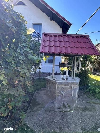 Casă cu 4 camere în Central