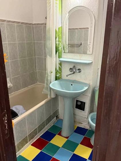 Garsonieră semidecomandată în Precista