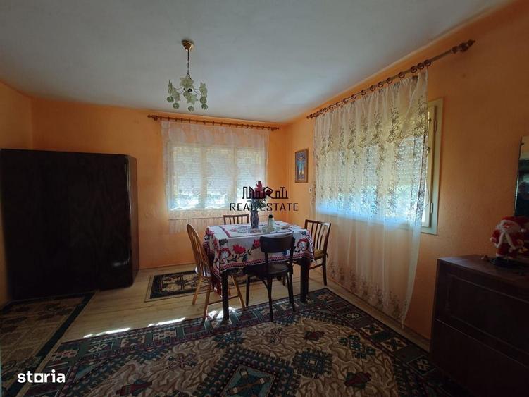 Casa si Teren Criscior - 5