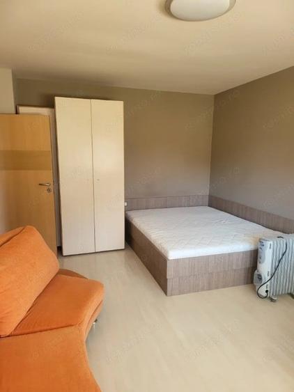 Apartament cu 3 camere decomandat în Colentina