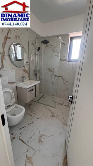 Apartament cu 2 camere semidecomandat în Calea Romanului