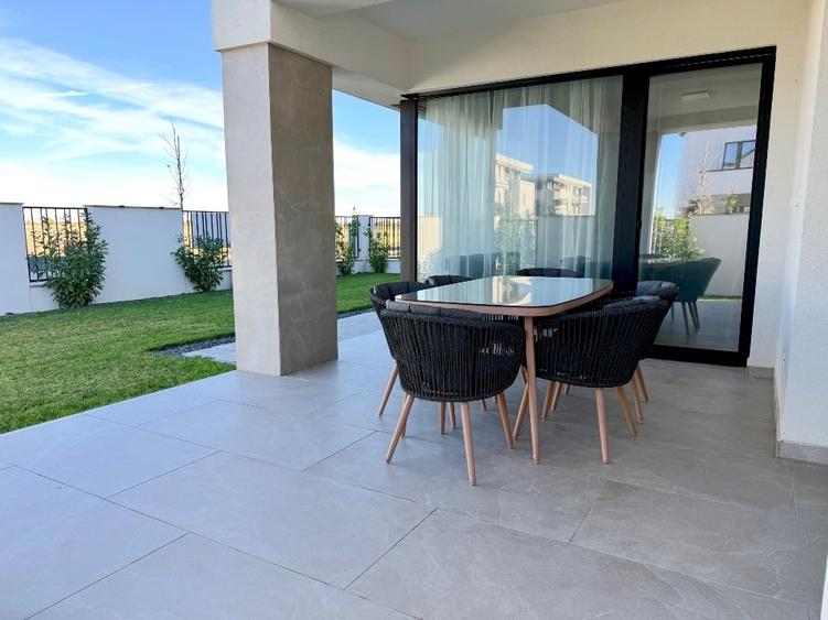 Duplex cu 5 camere cu Canalizare în Dumbrăvița