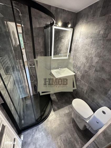Casă cu 4 camere cu Teren 1000 Mp în Central
