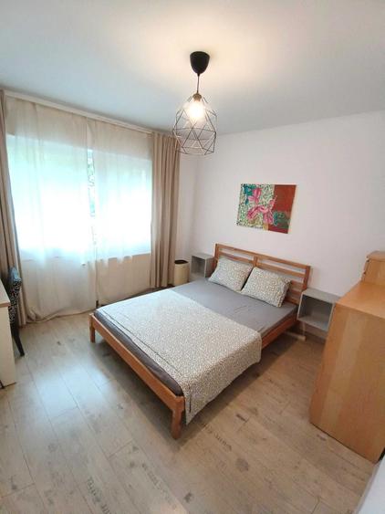 Apartament cu 2 camere decomandat în Timpuri Noi