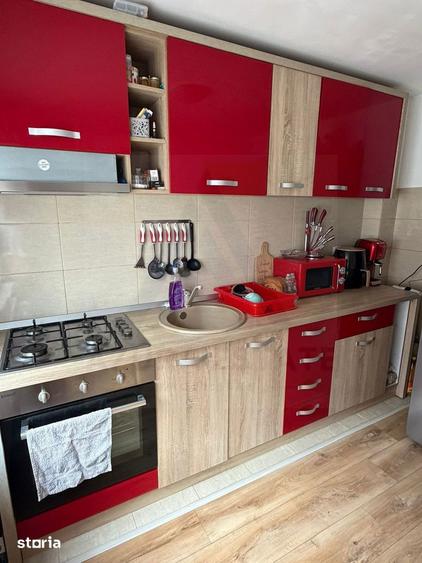Apartament cu 2 camere decomandat, mobilat în Central