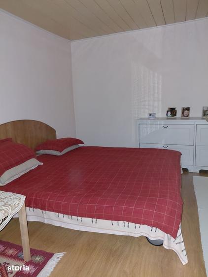 Casă cu 3 camere cu Teren 279 Mp în Dorobanți