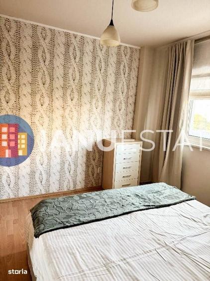 Apartament cu 3 camere semidecomandat în Tineretului