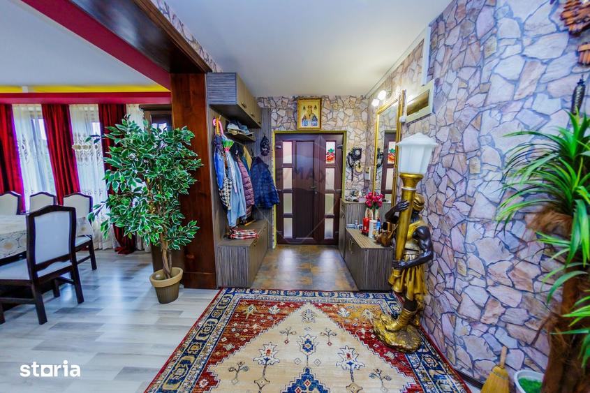 Casă cu 4 camere cu Teren 758 Mp în Coltău