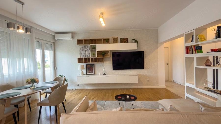 Apartament cu 2 camere, mobilat în Universitate