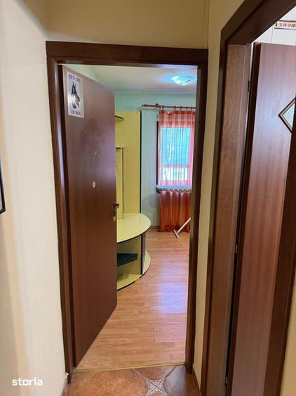 Apartament cu 3 camere, mobilat în Drumul Taberei