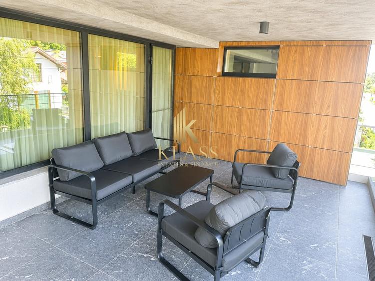 Apartament cu 3 camere semidecomandat, mobilat în Voluntari