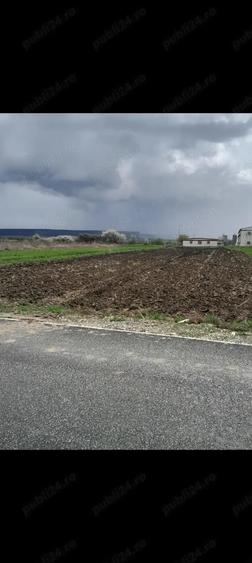 Teren de 1530 mp, în Cristian