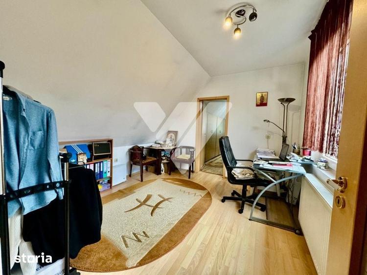 Casă cu 5 camere cu Teren 303 Mp în Lupeni