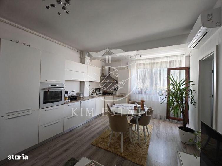 Apartament cu 3 camere, mobilat în Central
