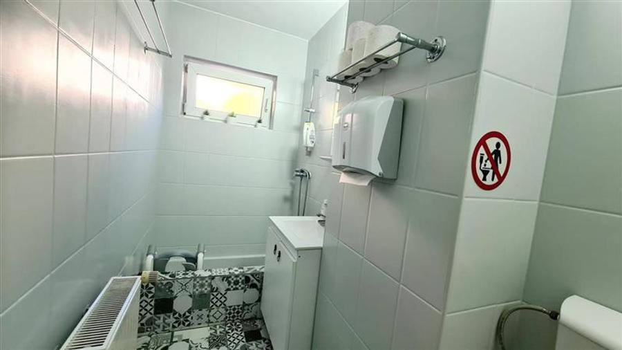 Spațiu comercial, de 69 mp, în Girocului