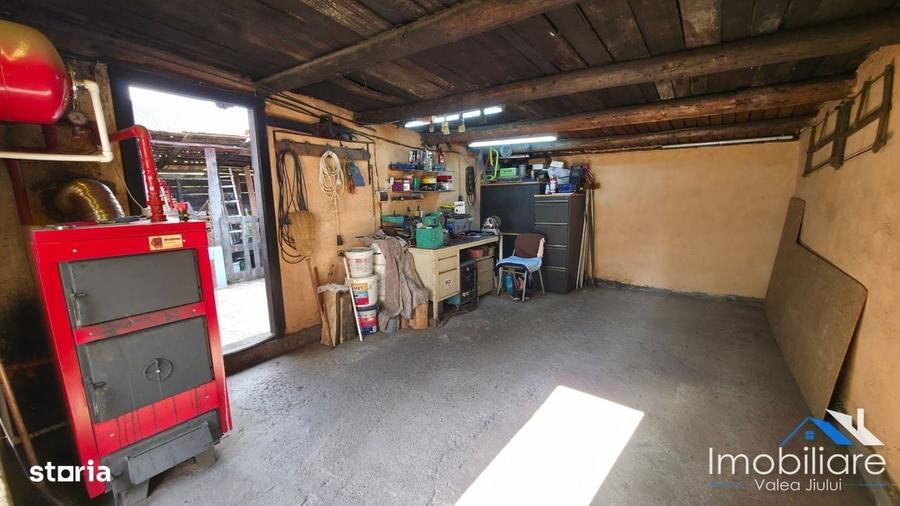 Casă cu 4 camere cu Teren 268 Mp în Central