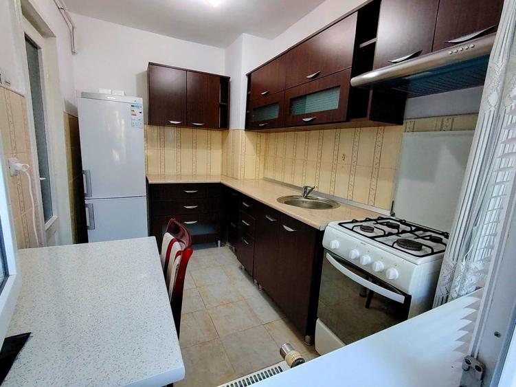 Apartament cu 2 camere semidecomandat în Ultracentral