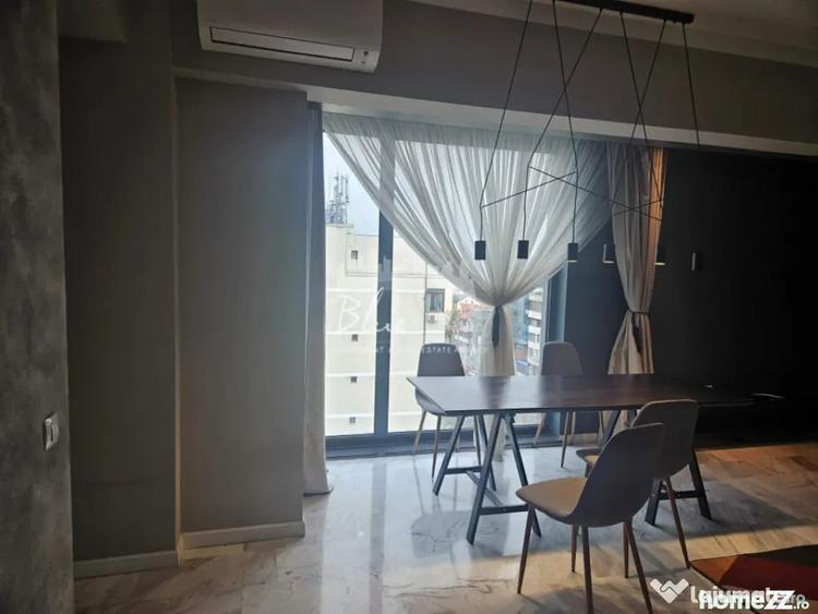 Apartament cu 2 camere decomandat în Delfinariu