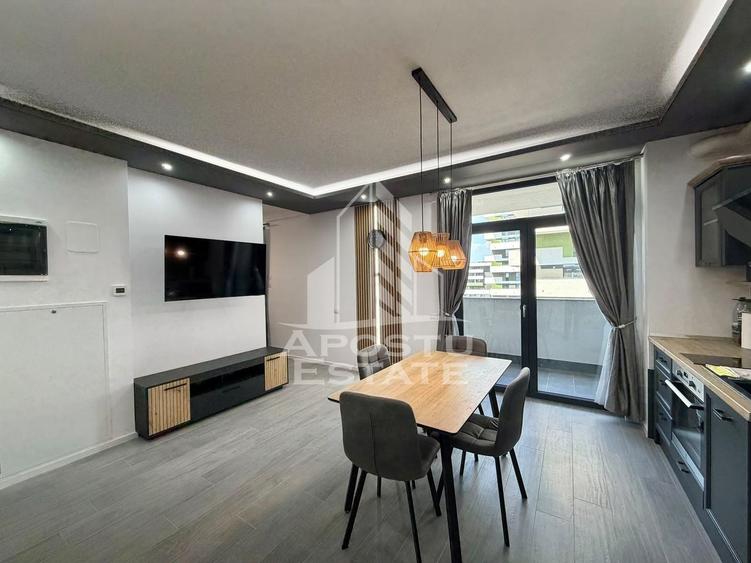 Apartament cu 2 camere semidecomandat, mobilat în Torontalului