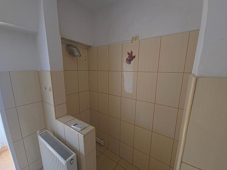 Apartament cu 2 camere decomandat în Tomis II