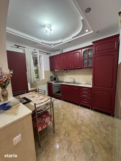 Casă cu 3 camere cu Teren 1483 Mp în Moftin