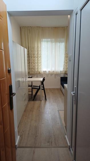 Apartament semidecomandat în Drumul Carului