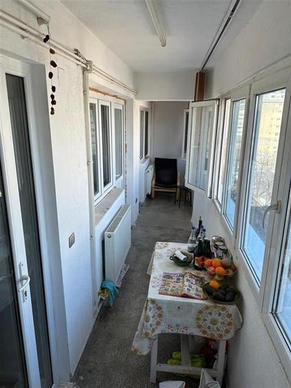 Apartament cu 4 camere decomandat în Ultracentral