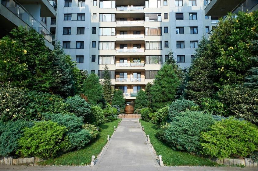 Apartament cu 2 camere semidecomandat, mobilat în Herăstrău