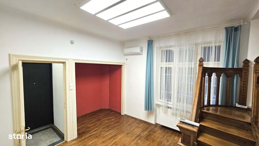 Apartament cu 2 camere în Universitate