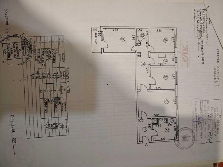 Apartament cu 4 camere semidecomandat în Hipodrom