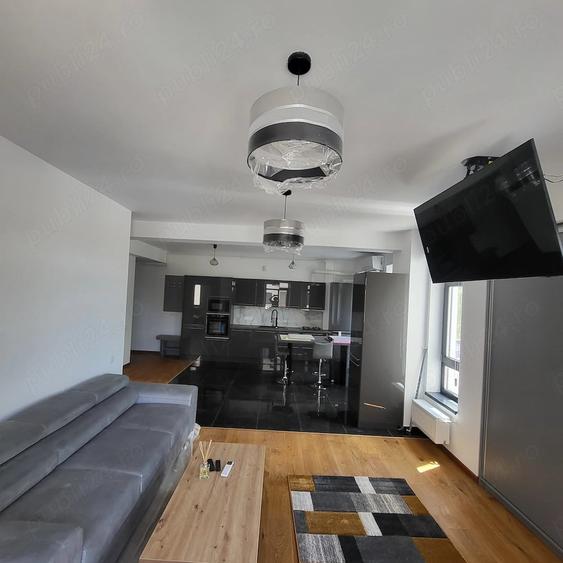 Apartament cu 2 camere semidecomandat în Sisești