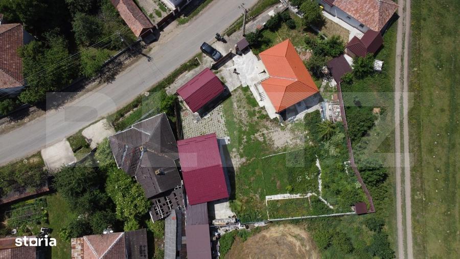 Casă cu 4 camere cu Teren 1281 Mp în Săliște