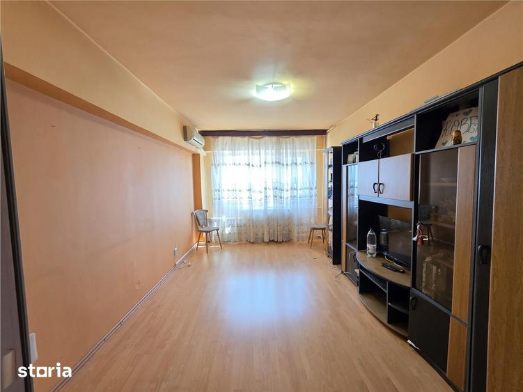 Apartament cu 2 camere în Văcăresti