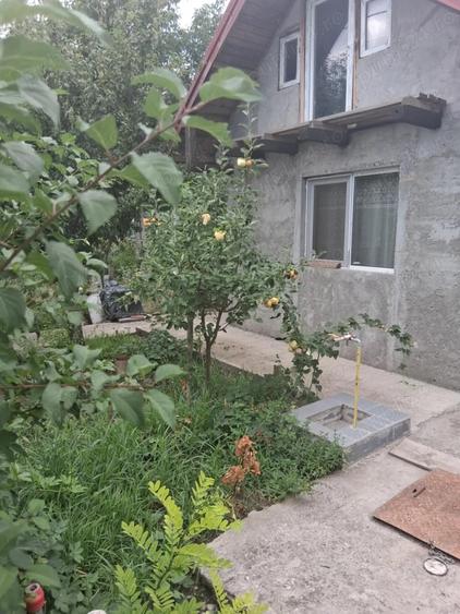 Casă cu Teren 200 Mp în Amara