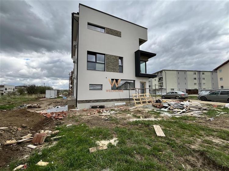 Duplex cu 4 camere cu Canalizare în Șelimbăr