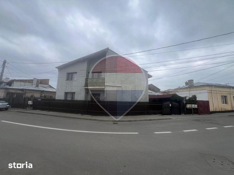 Casă cu 3 camere cu Teren 111 Mp în Tăbăcari