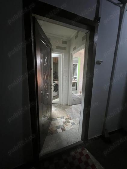 Garsonieră decomandată în Colentina