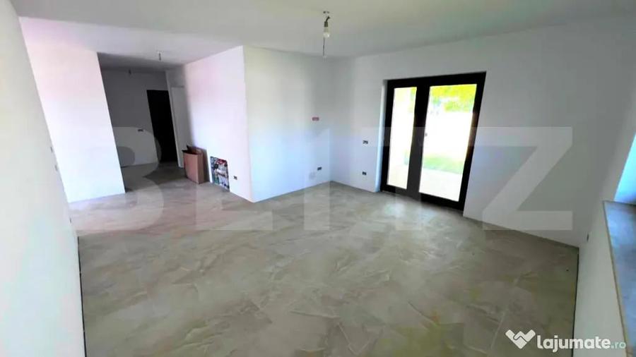 Casă cu 3 camere cu Teren 450 Mp în Central