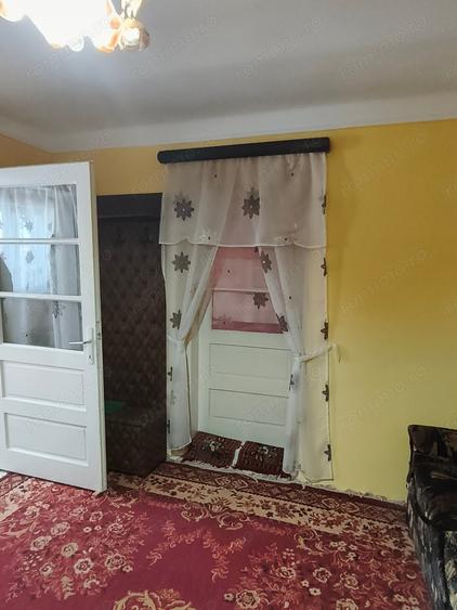 Casă cu 5 camere cu Teren 430 Mp în Comarnic