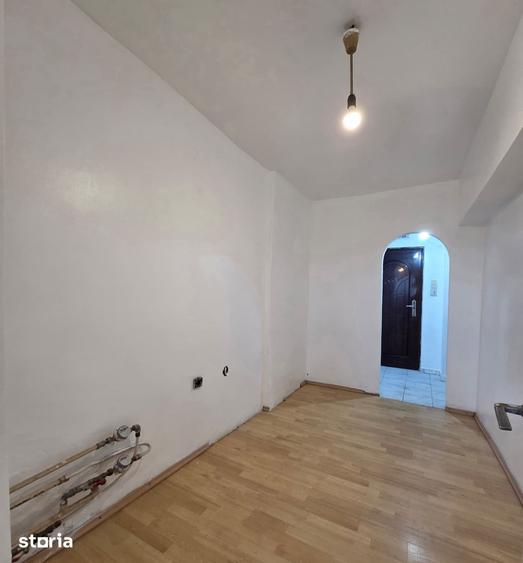 OFERTA!!! Apartament 1 cam, 34 mp, et. 4/8, Nufarul- Oradea - 7