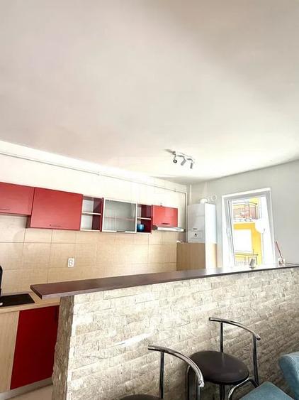 Apartament cu 2 camere decomandat, mobilat în Bună Ziua