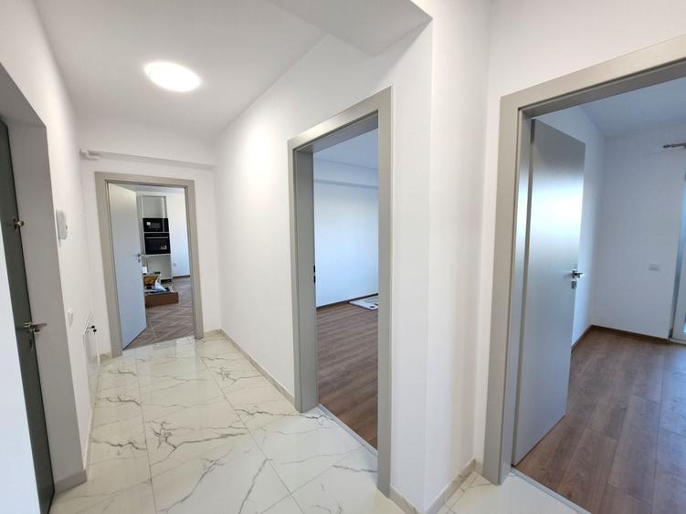 Apartament cu 3 camere decomandat în Mihai Viteazul